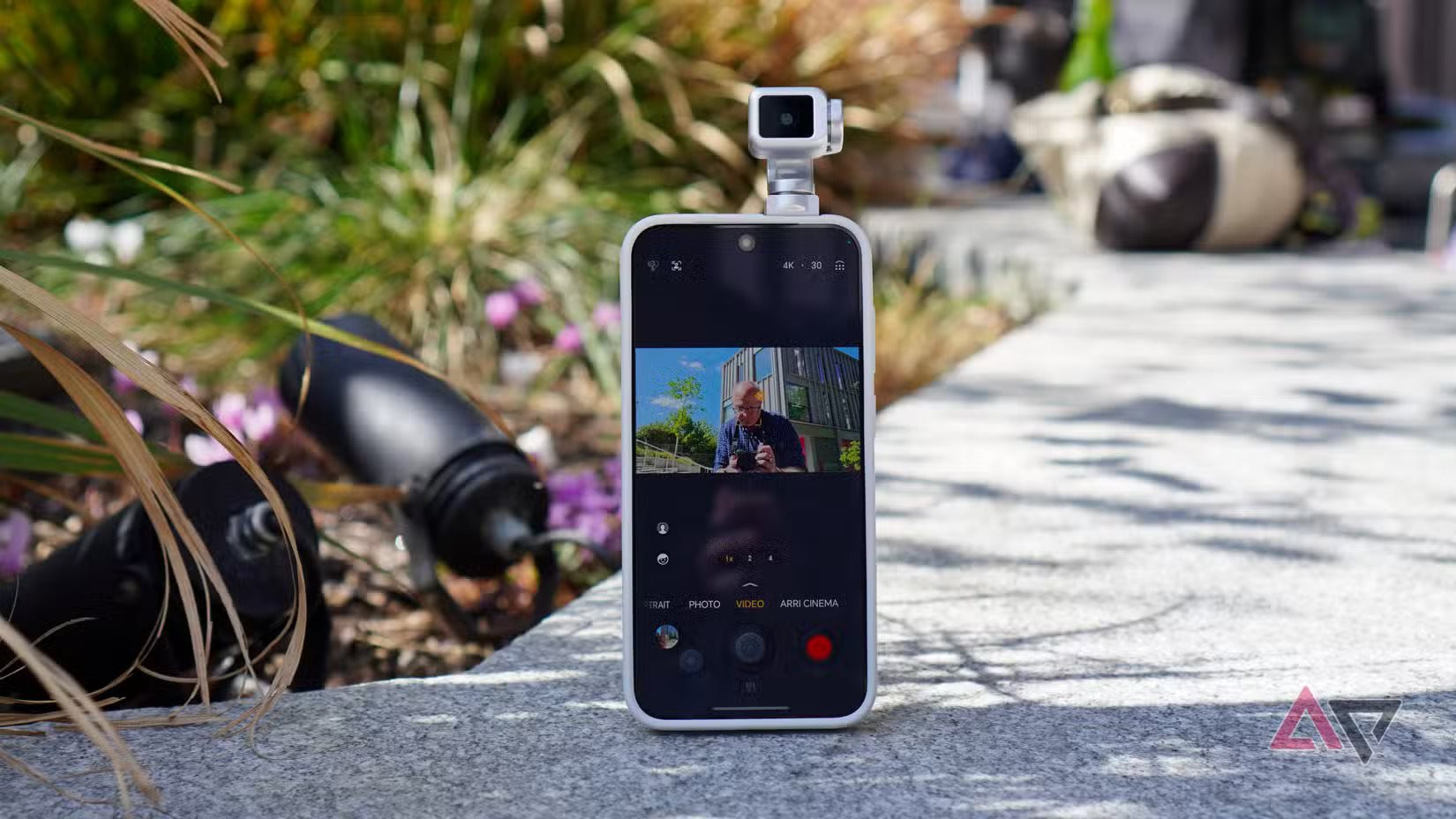honor-robot-phone-full-front.jpg