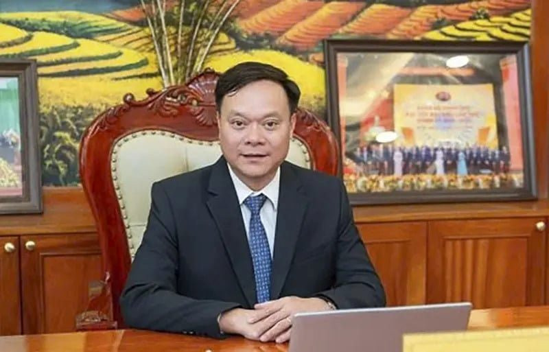ong-nguyen-dinh-khoat-105535_562.jpg