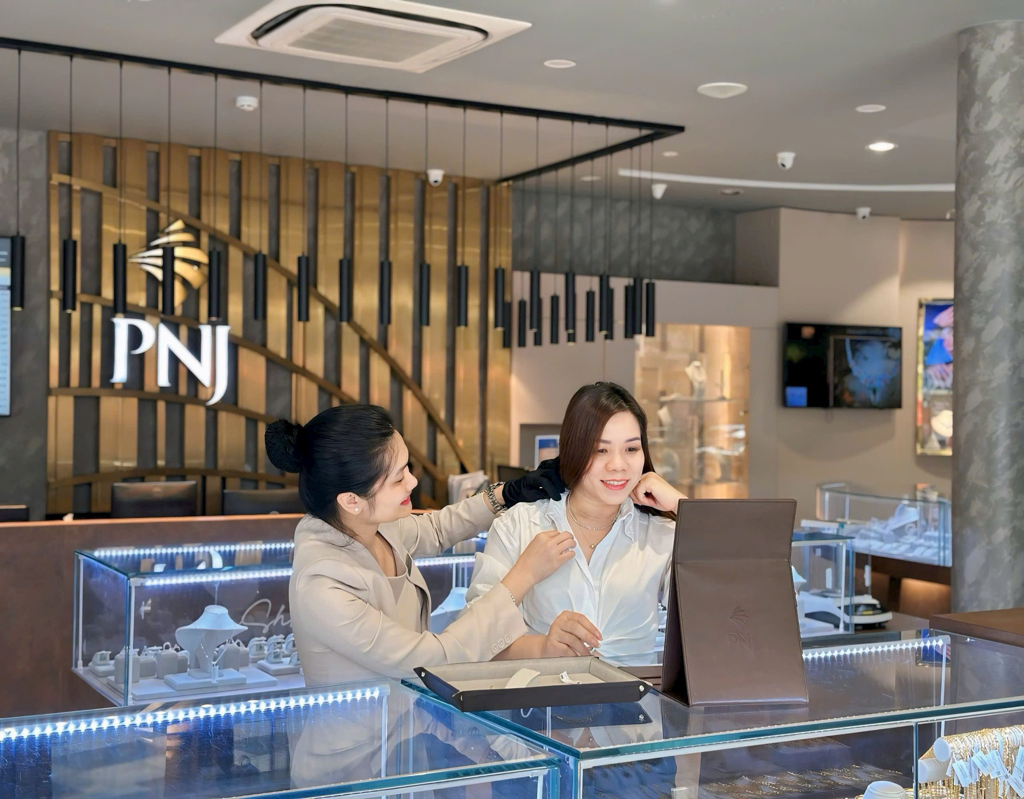 PNJ tăng cường nguồn lực tài chính, chuẩn bị cho giai đoạn tái thiết