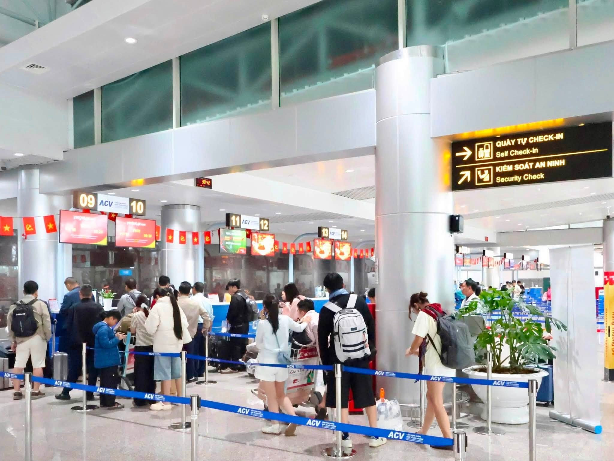 Cảng HKQT Liên Khương ra thông báo tới hàng triệu khách đến sân bay từ ngày 1/11