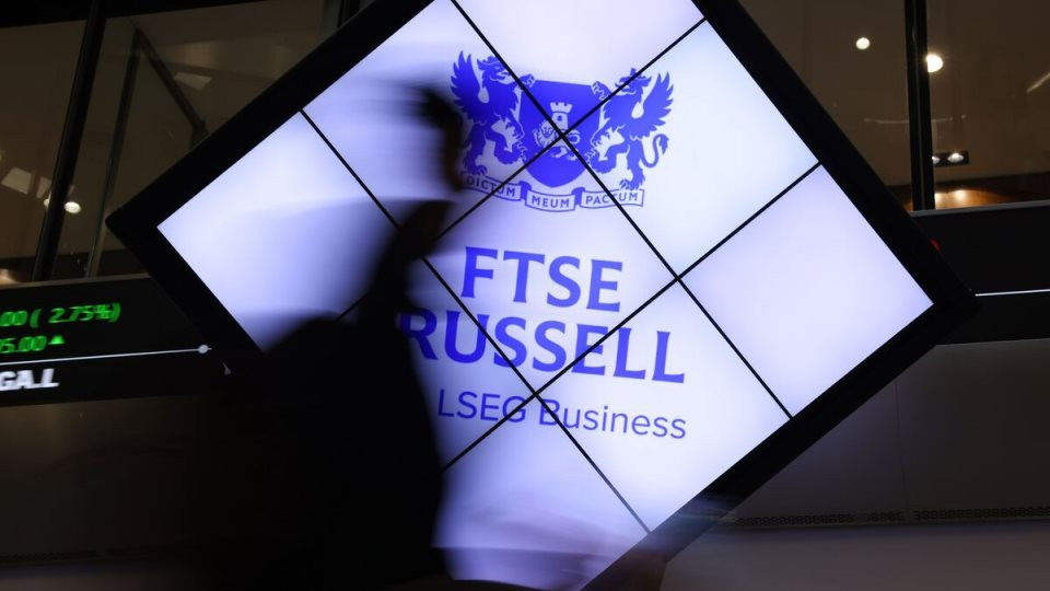 FTSE Russell loại 21 cổ phiếu FTSE Vietnam Index, thêm mới MCH, TCX và VPL