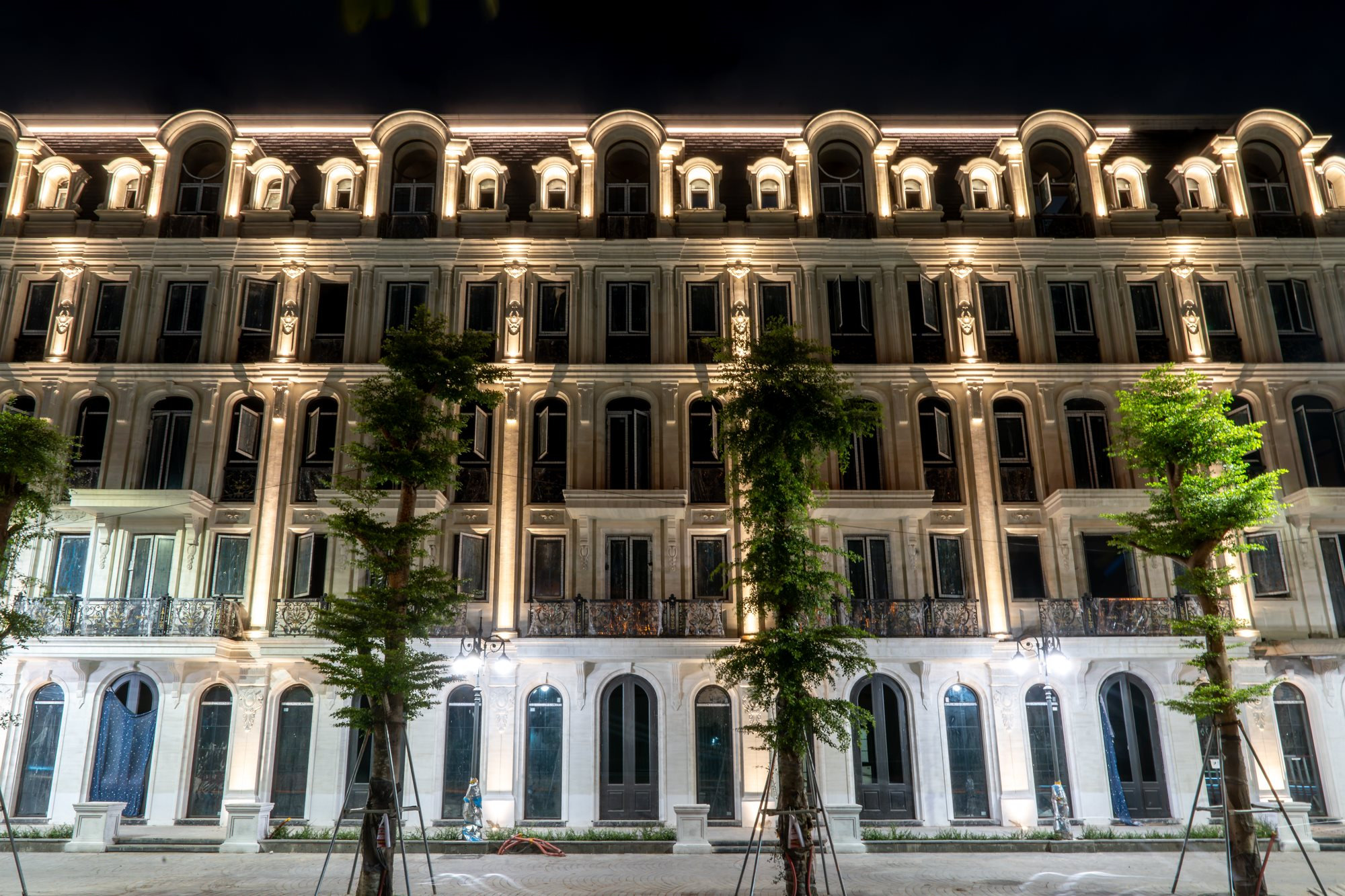 noble-palace-tay-ho-9.jpg