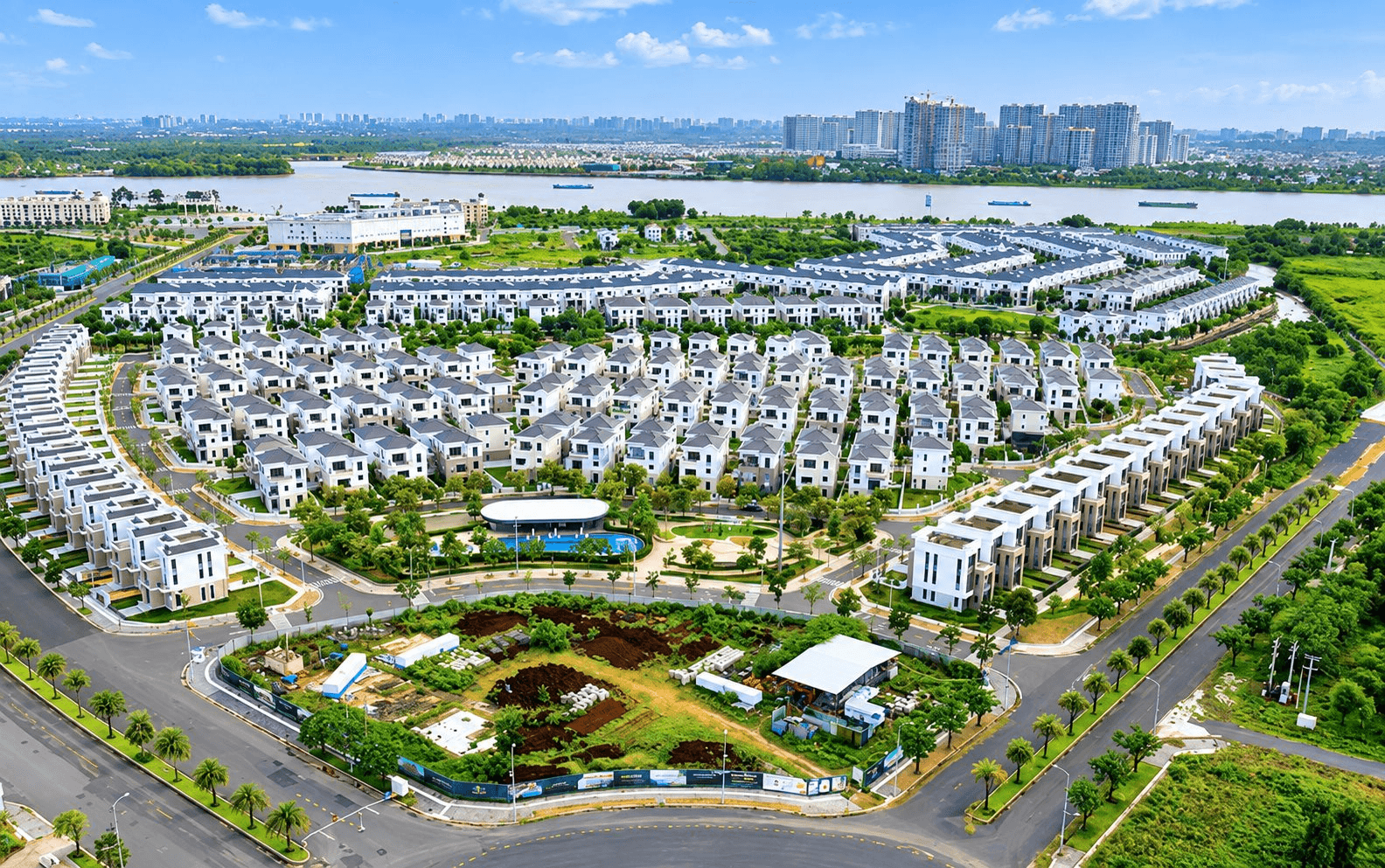 Chủ đầu tư Aqua City lỗ 120,8 tỷ đồng nửa đầu năm