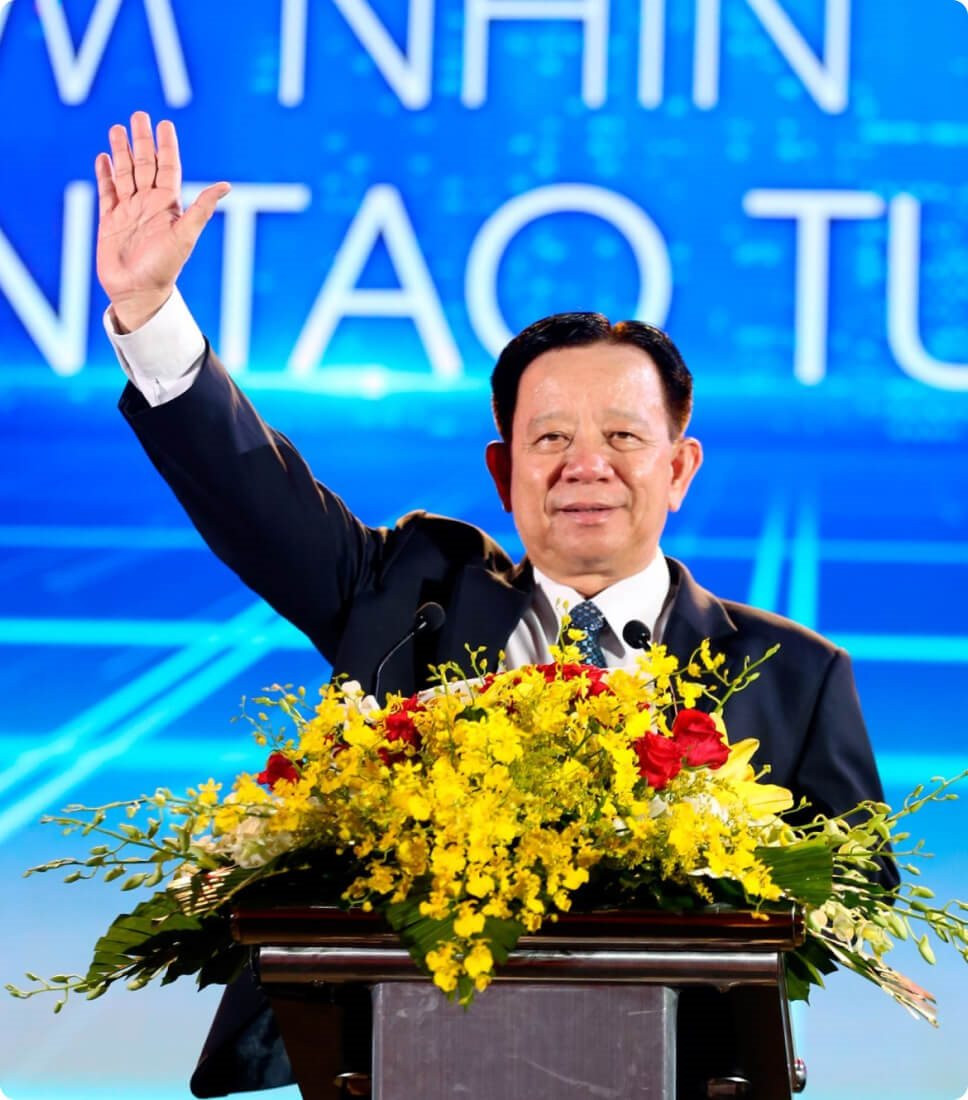 chu-tich-hdqt-nguyen-van-hung.jpg