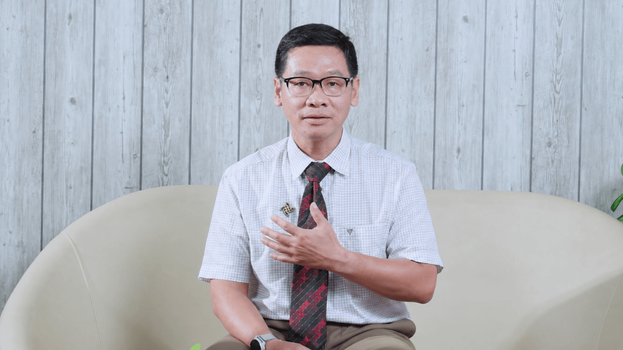 bs.-ckii.-nguyen-tran-nam-pho-giam-doc-benh-vien-nhi-dong-thanh-pho-nhan-manh-vac-xin-la-cong-cu-phong-benh-bo-sung-ben-canh-cac-bien-phap-truyen-thong.png