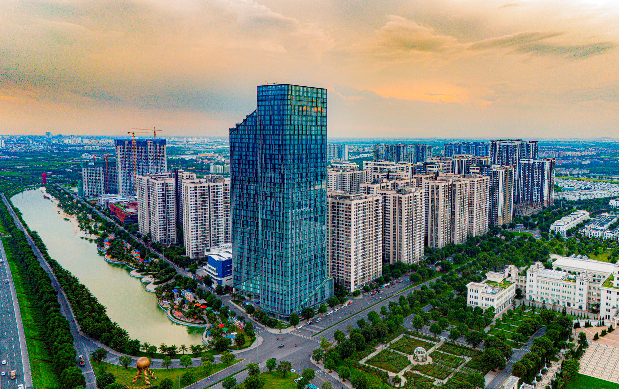 dji_20240717171450_0062_d.jpg