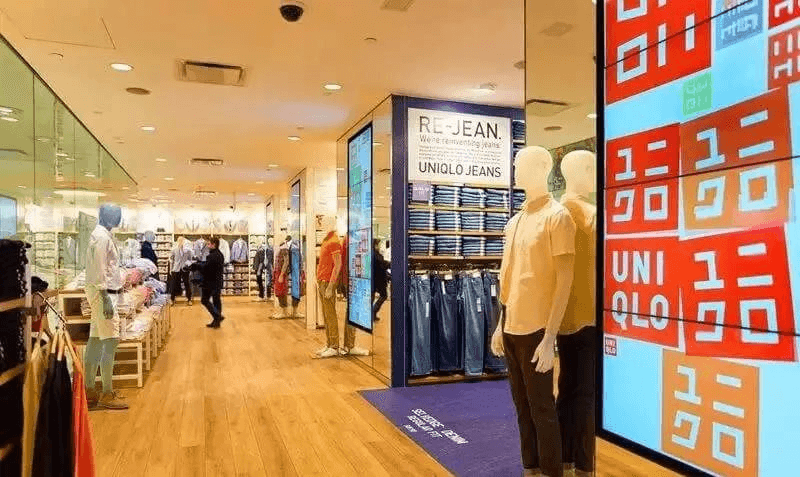 applied-rfid-tags-in-uniqlo-global-stores.png