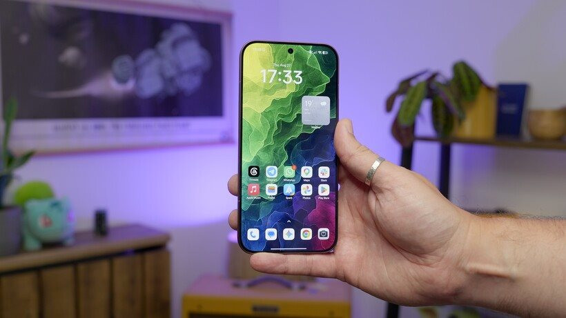 poco-f9-ultra-home-screen-820x461.jpg