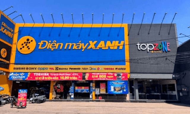 Thị giá DMX "bay" 18% từ đỉnh, sếp Điện Máy Xanh đăng ký mua cổ phiếu