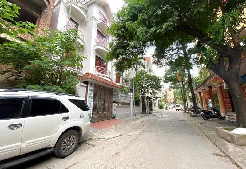 Công an Hà Nội kiểm tra căn nhà số 340 Trung Văn, thanh niên sinh năm 1999 bị xử phạt 