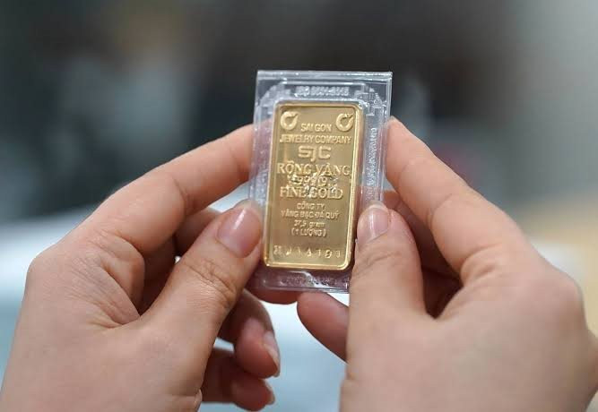 Giá vàng trở lại mức đỉnh trong 2 tuần
