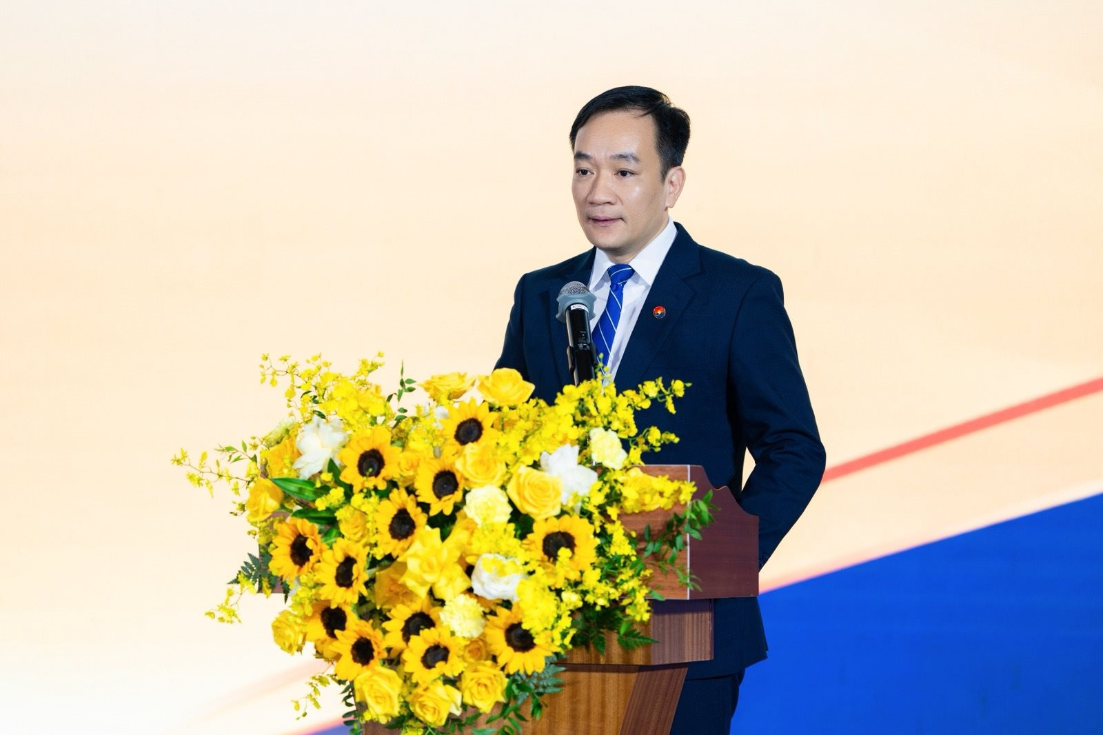 mr-ta-kieu-hung-tv-hdqt-kiem-tgd-ncb.jpg