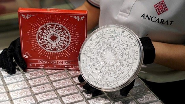 Giá bạc thỏi, bạc miếng ngày 25/9 tại Ancarat, DOJI, Bảo Tín Mạnh Hải, Sacombank