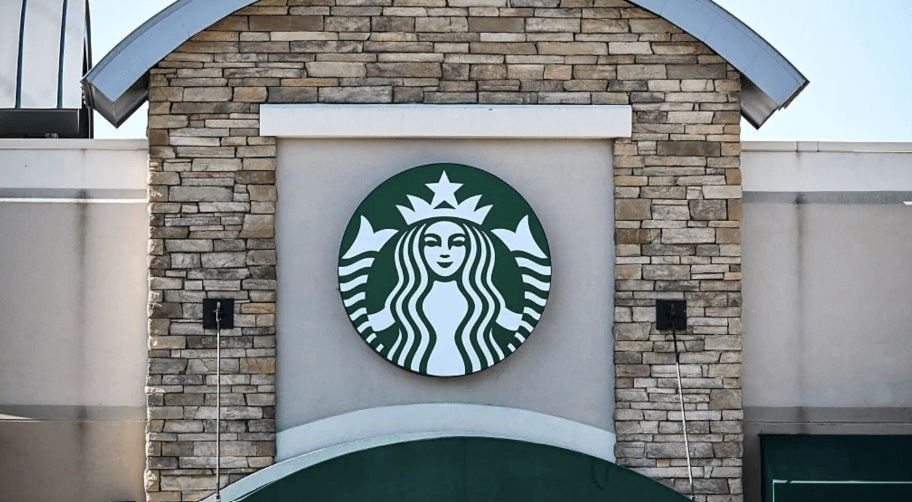 Starbucks bất ngờ tuyên bố đóng vĩnh viễn 250 quán cà phê,  thu hẹp hê thống