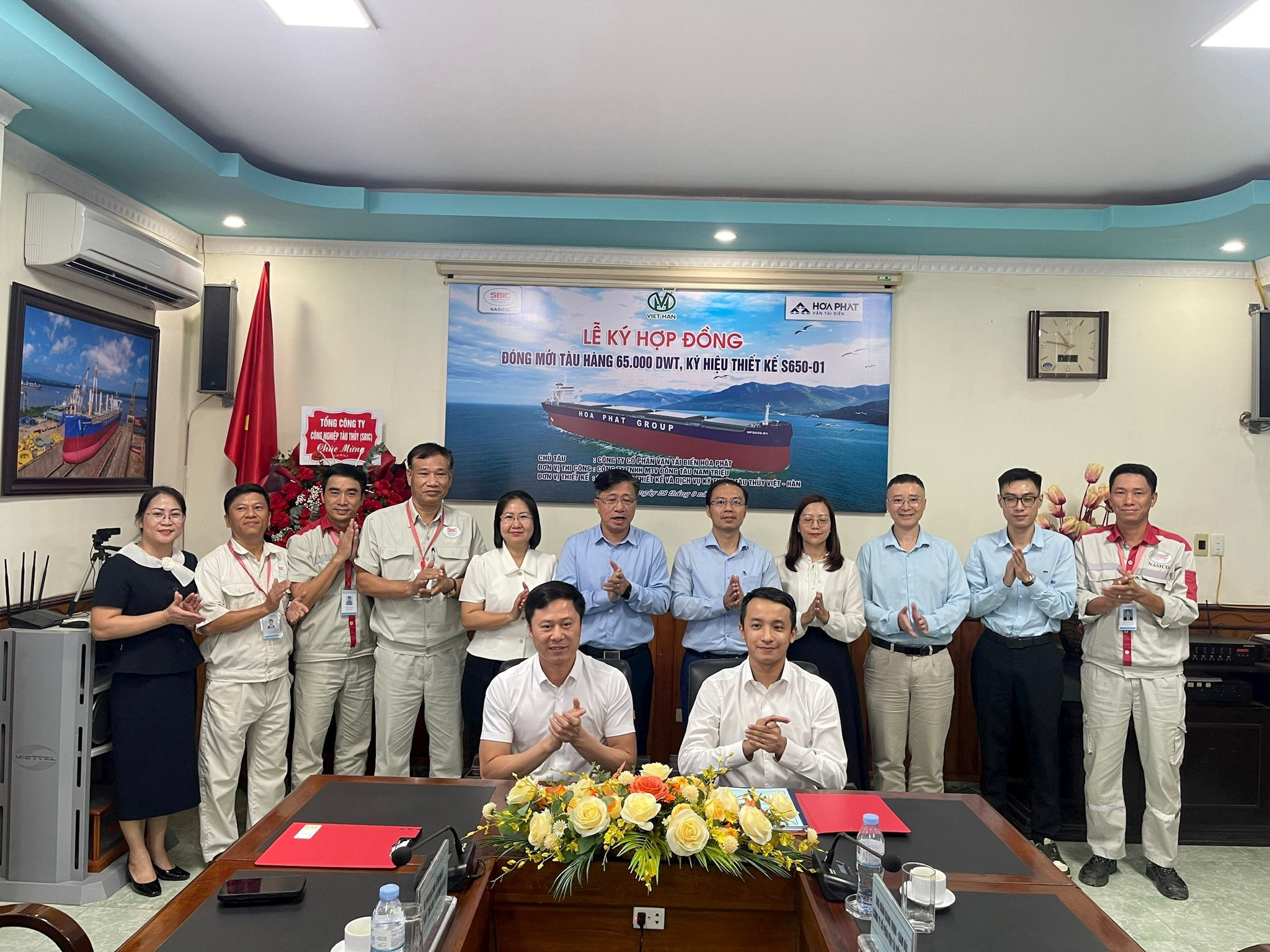Doanh nghiệp của tỷ phú Trần Đình Long đặt đóng tàu 65.000 DWT thuộc loại lớn nhất từng được kỹ sư, công nhân Việt Nam trực tiếp đóng mới