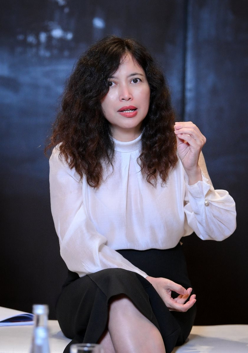 8.-ba-hoang-thi-to-nga-giam-doc-nganh-nguyen-lieu-hoa-chat-dksh-viet-nam-chia-se-cach-dksh-ho-tro-cac-nha-cung-cap-nguyen-lieu-va-nha-san-xuat-trong-nuoc-thich-ung-voi-nhung-thay-doi-ve-quy-di.jpg