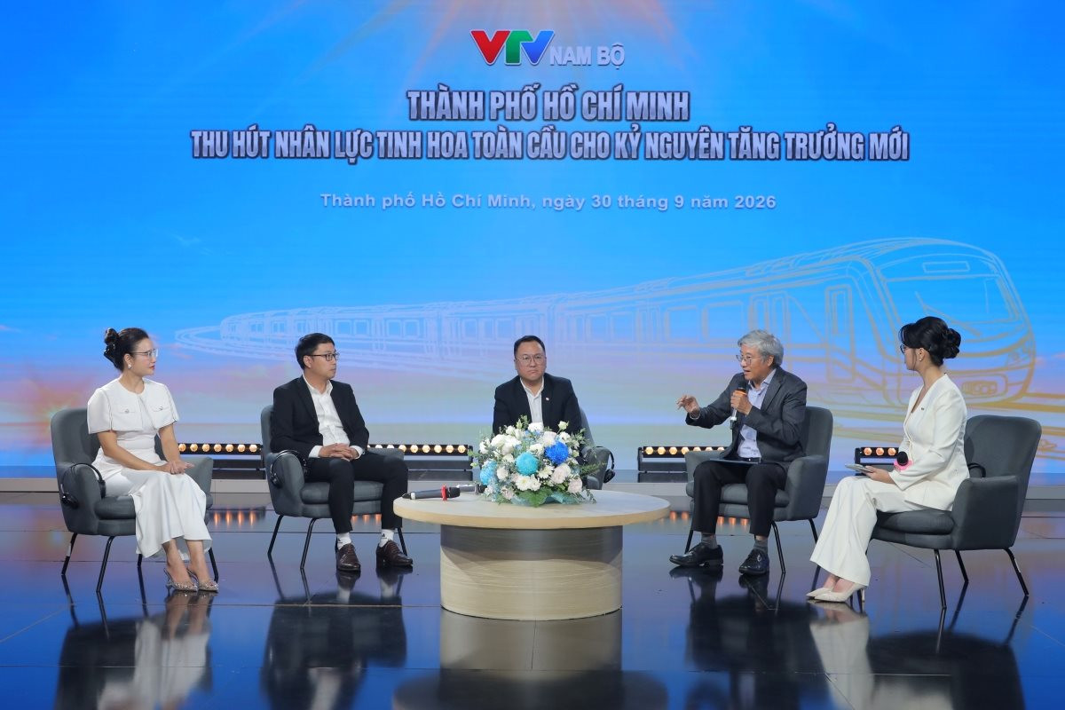 Hơn 4,2 tỷ USD vốn FDI dồn dập đổ về TP.HCM: Chuyên gia chỉ ra 3 nhóm ngành đang “khát” người, nhu cầu tuyển dụng tăng mạnh
