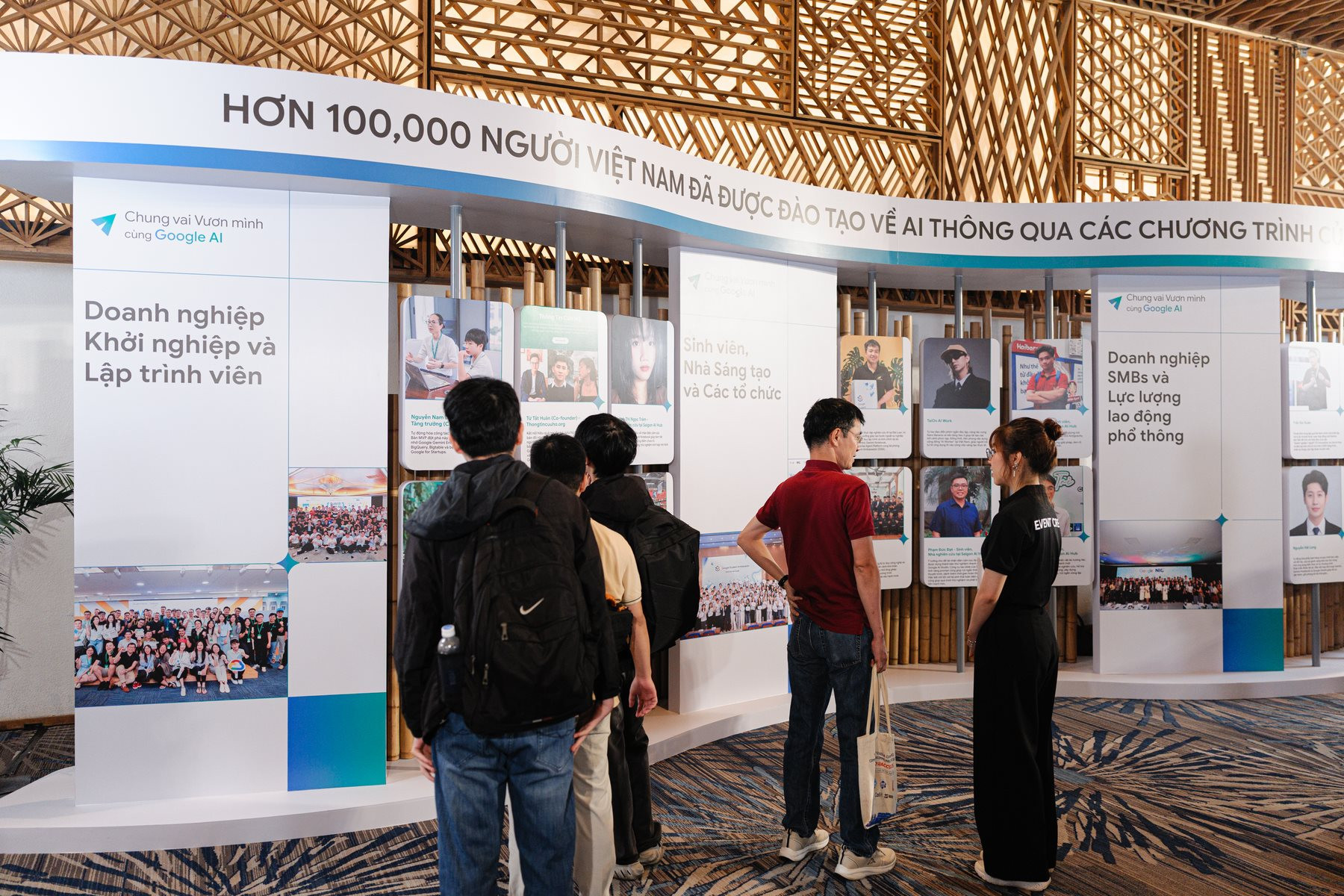 xuyen-suot-chuong-trinh-chuoi-10-su-kien-ket-noi-va-thuc-hanh-tai-ha-noi-da-nang-va-tp.-ho-chi-minh-da-thu-hut-hon-10.000-luot-nguoi-tham-du-truc-tiep-lan-truc-tuyen.jpg