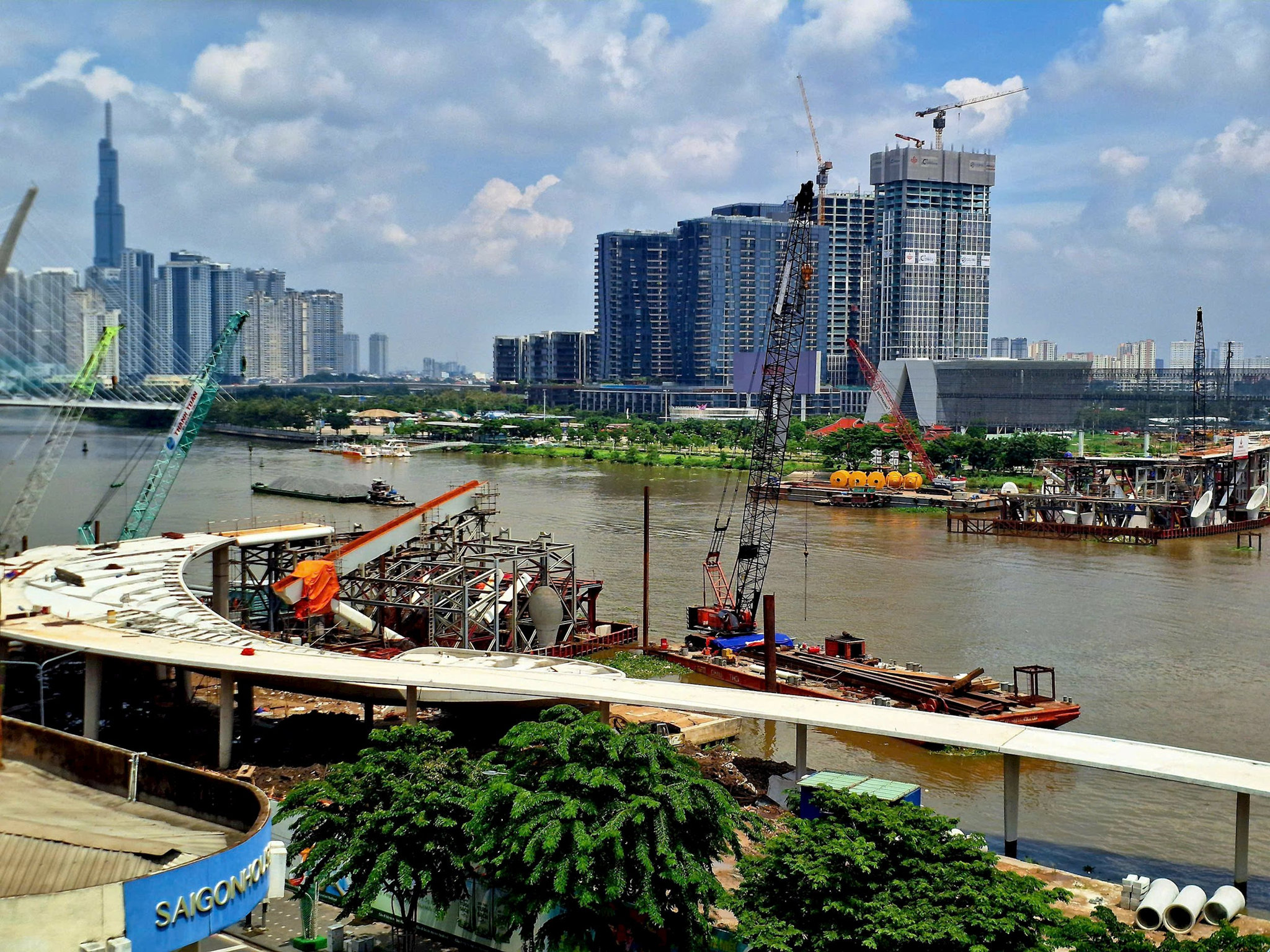 Thông tin mới nhất về kế hoạch đưa cầu đi bộ Sài Gòn nặng nghìn tấn về Thủ Thiêm