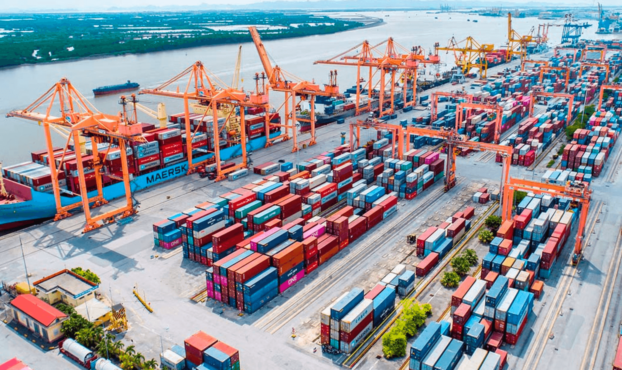 Ngân hàng UOB nâng dự báo tăng trưởng GDP Việt Nam năm 2026 lên 9,2%