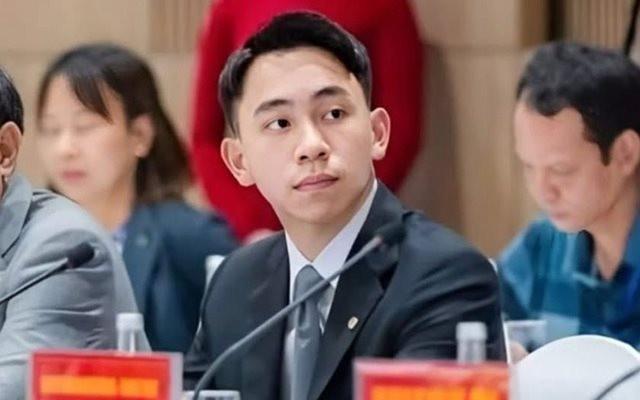 Con trai ông Phạm Nhật Vượng đang tuyển gấp nhiều trưởng phòng lương lên tới gần 50 triệu đồng/tháng, công việc liên quan trực tiếp đến các tài xế 2 bánh, làm việc 5 ngày/tuần