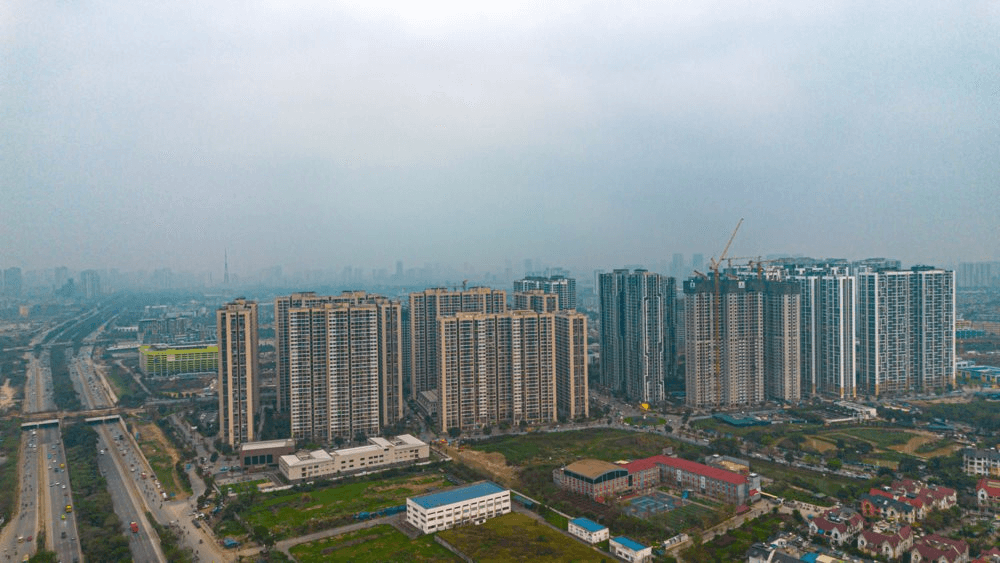 Thị trường bất động sản xuất hiện cách giảm giá mới: Không hạ giá niêm yết, tung loạt ưu đãi cho người mua