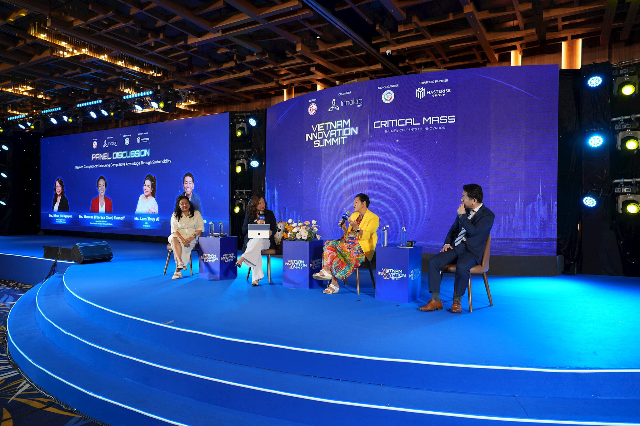 Dòng chảy Xanh tại Vietnam Innovation Summit 2026: “Sao người ta làm được mà người Việt mình thì không”?