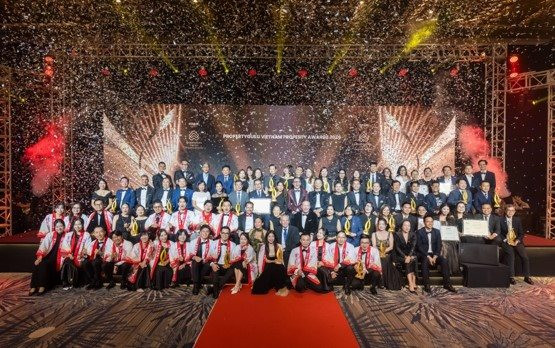 Ecopark, SJ Group, Nam Long, Vạn Xuân Group, Lê Phong, OBC Holdings cùng loạt doanh nghiệp Việt thắng lớn tại PropertyGuru 2026