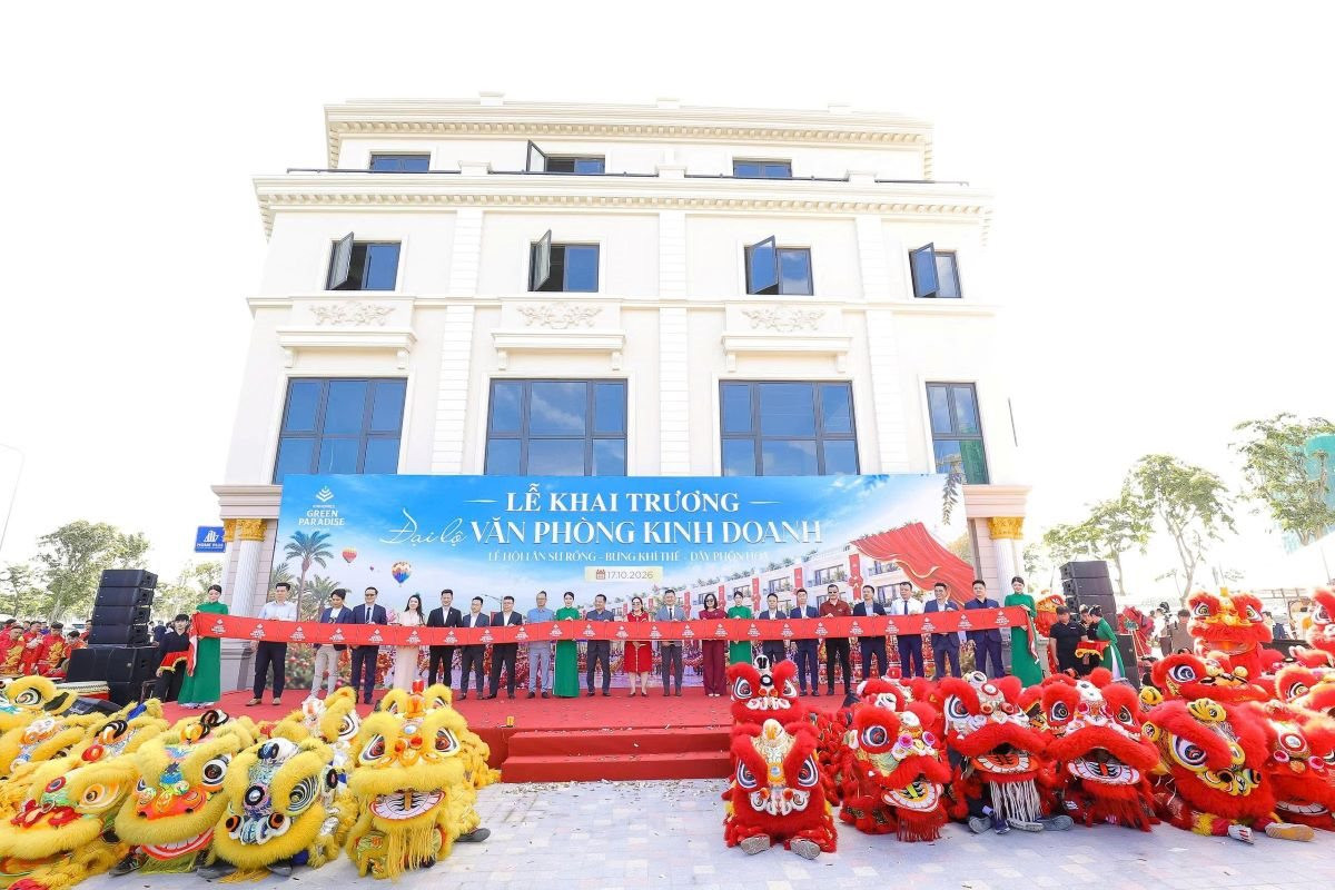 Hơn 60 đại lý mở văn phòng bán hàng cùng một ngày, khẳng định vị thế trung tâm mới của Vịnh Tiên