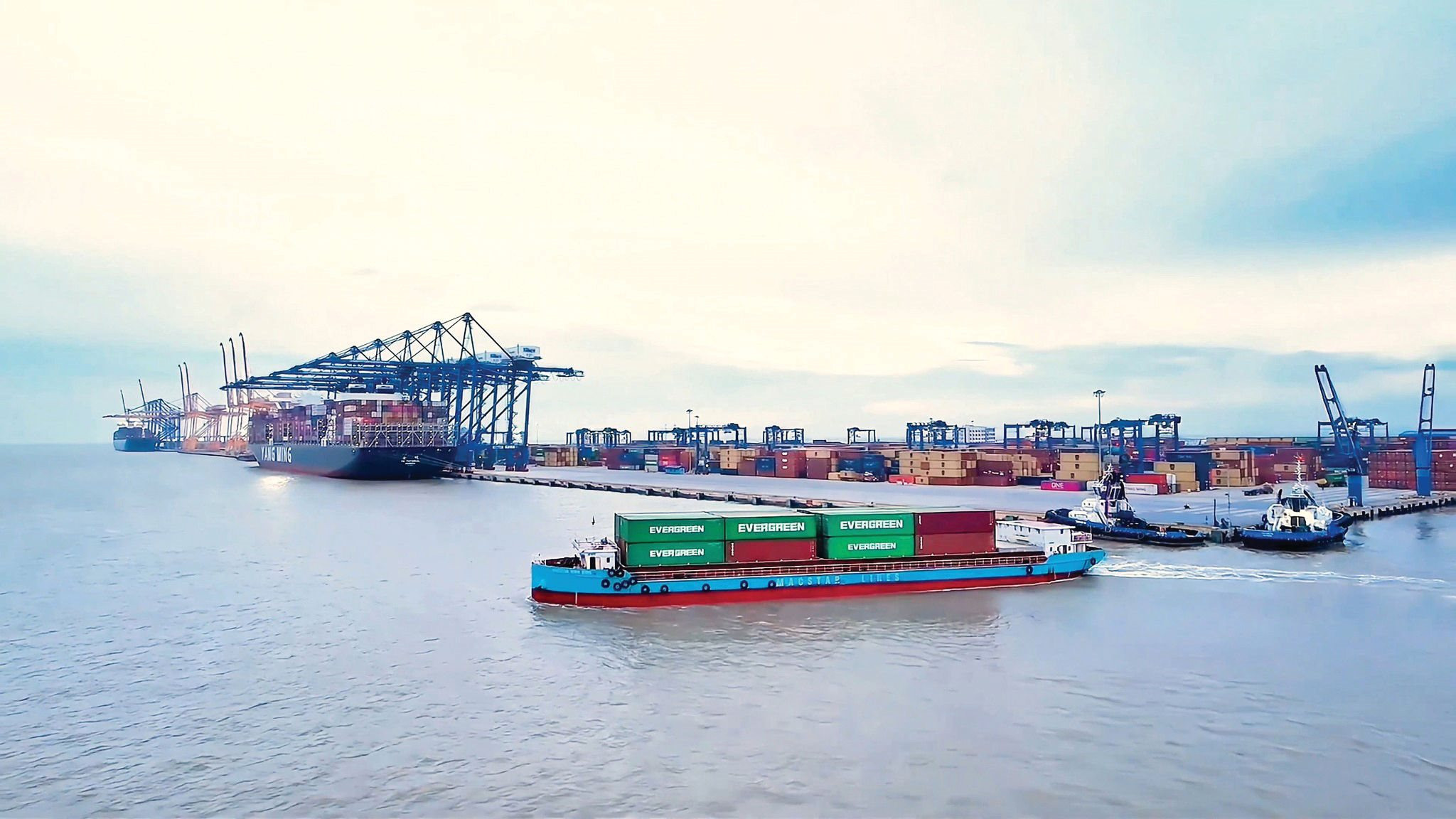 KỲ 1: Container đường thủy phía Bắc – Vì sao ﻿﻿lợi thế vận tải chưa chuyển thành lợi thế logistics?