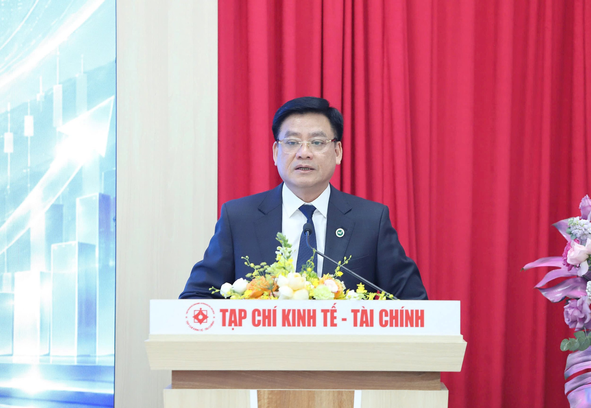 Phó Chủ tịch UBCKNN hé lộ 6 định hướng lớn của chứng khoán Việt Nam sau cột mốc lịch sử