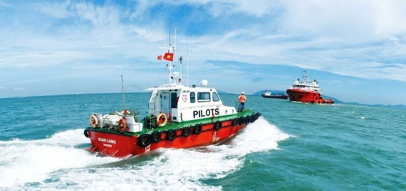 Đề xuất khoản thu mới với doanh nghiệp hoa tiêu: Phí dịch vụ có chịu áp lực tăng?