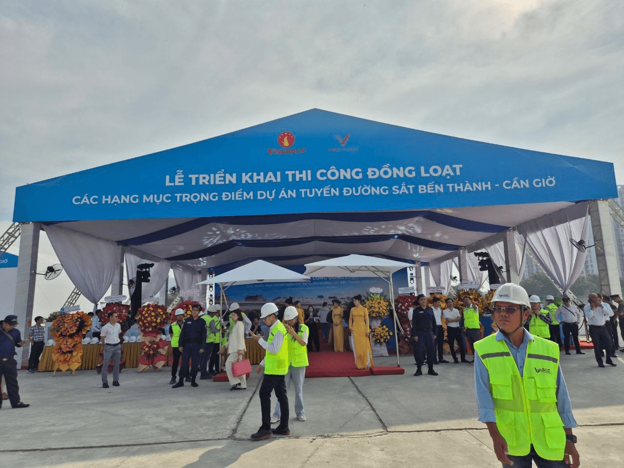 Đại công trường đường sắt 350 km/h Bến Thành - Cần Giờ: 10.000 người cùng thi công, sẽ chạy thử cuối năm 2028