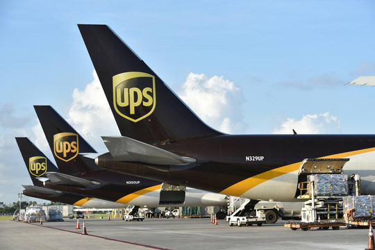 Boeing bán 19 máy bay cho công ty chuyển phát nhanh UPS