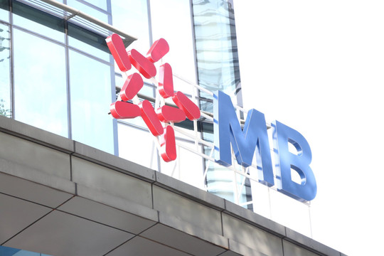 Cho rằng MB Bank vi phạm hợp đồng, khách hàng khởi kiện ra tòa
