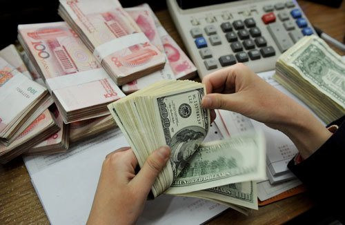 Fitch Ratings xếp hạng mức trần tiền gửi ngoại tệ dài hạn của Việt Nam ở mức triển vọng “Tích cực”