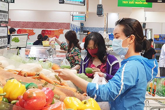 Việt Nam đối diện với mức lạm phát cao hơn 3,7% trong năm 2022