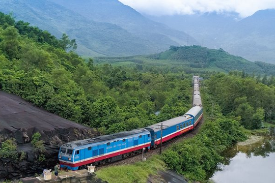 Đường sắt Việt Nam tiếp tục được khai thác hạ tầng do Nhà nước đầu tư