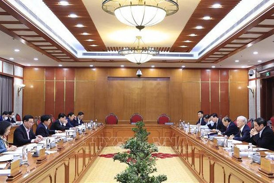 Bộ Chính trị, Ban Bí thư họp thi hành kỷ luật một số đảng viên