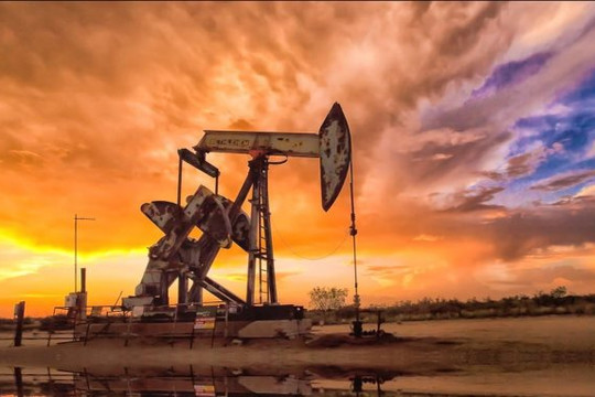 Ngày 25/5: Giá dầu thế giới duy trì mức ổn định 