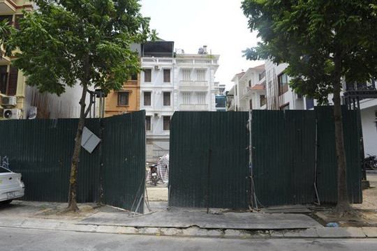 Kiến nghị Thủ tướng xử lý vi phạm về việc cấp phép xây dựng 4 tầng hầm cho nhà dân ở Hà Nội