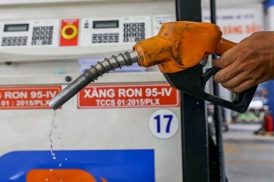 Điều chỉnh mức giá xăng dầu trong khả năng cho phép