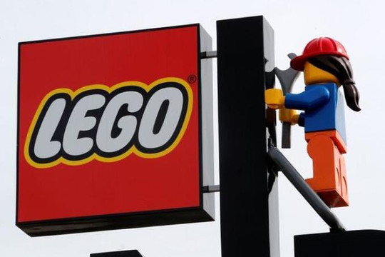 Lego dừng hoạt động kinh doanh tại Nga