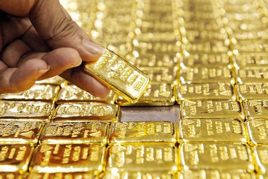 Thị trường vàng “hoang mang” đảo chiều