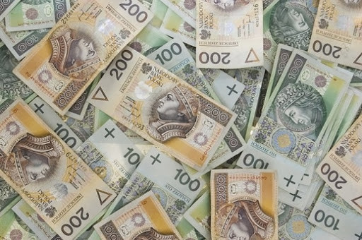 Đồng tiền các nước Trung và Đông Âu liên tục mất giá