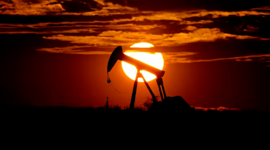 Dòng chảy dầu toàn cầu sẽ 'xoay vần' ra sao khi lệnh cấm vận Nga chính thức có hiệu lực? 