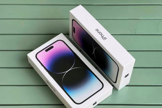 Giá iPhone 14 Pro Max xách tay tại Việt Nam vẫn cao ngất ngưởng