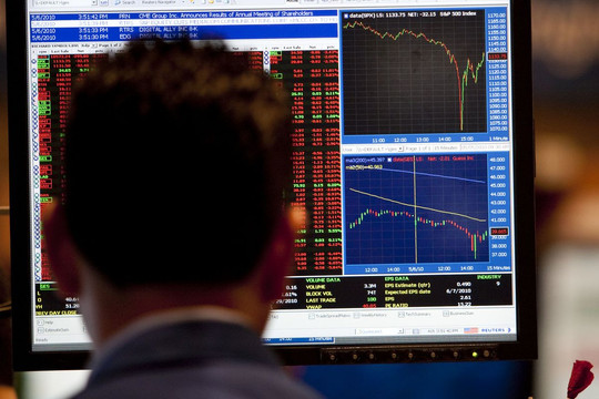 Bloomberg: Căng thẳng đang chồng chất trên thị trường, việc thắt chặt chính sách tiền tệ có thể sắp lên đến đỉnh điểm 