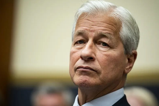 Chủ tịch JPMorgan Chase gióng hồi chuông cảnh báo suy thoái Mỹ: “Đây là vấn đề cực nghiêm trọng”