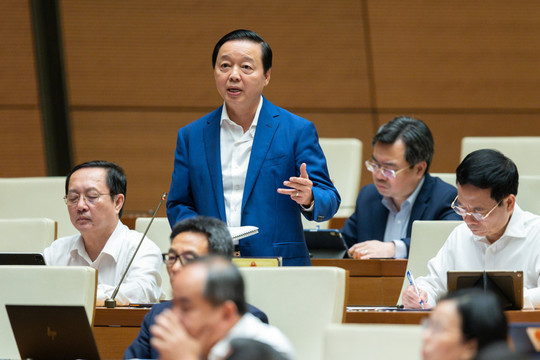 Bộ trưởng Trần Hồng Hà chỉ ra nguyên nhân khiến hơn 2.000 dự án chậm tiến độ, "treo" nhiều năm